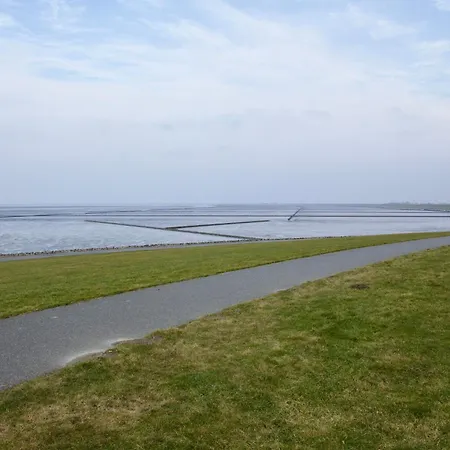 Kapitaenshus - Halligblick