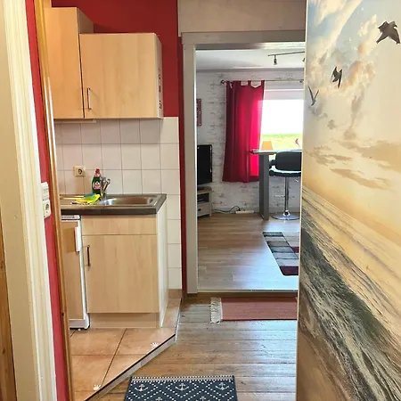 Kapitaenshus - Halligblick